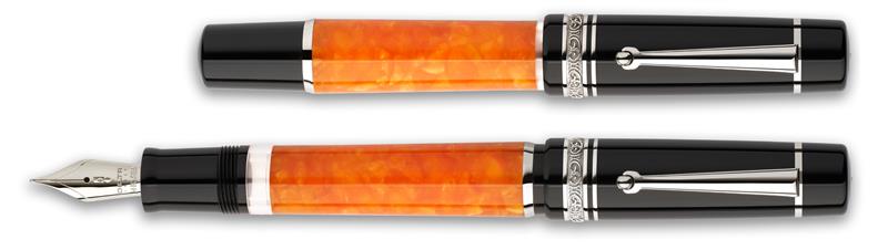 Delta Dolcevita Mid-size ST Piston 14k Gold nib Fountain Pen - Stilografica