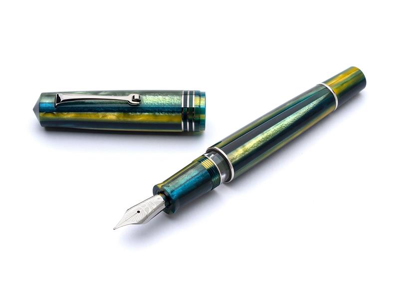 Leonardo Momento Zero Grande 2.0 Baobab 14k Gold nib -Fountain Pen - Stilografica