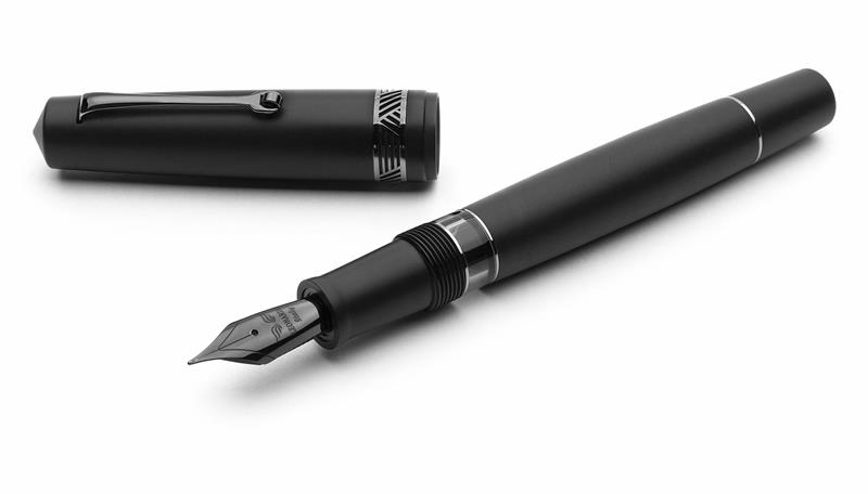 Leonardo New Momento Magico Matte Black RT Fountain Pen - Stilografica