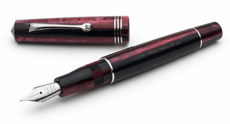 Leonardo Momento Zero Prugna HT Fountain Pen - Stilografica
