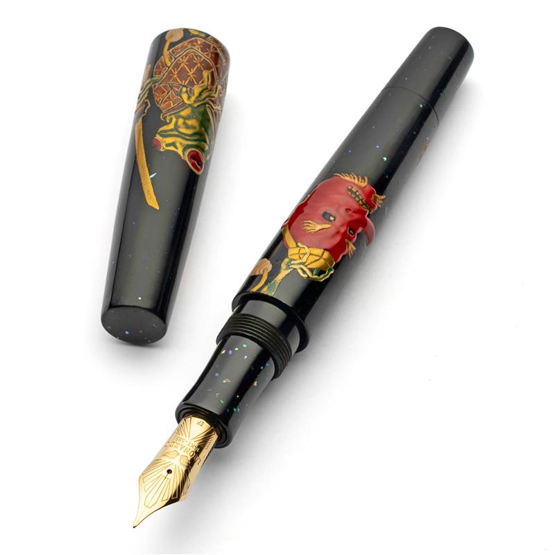 Leonardo Essenza Oni and Frog Taka Maki-e Black - #8 Gold nib "la Fenice