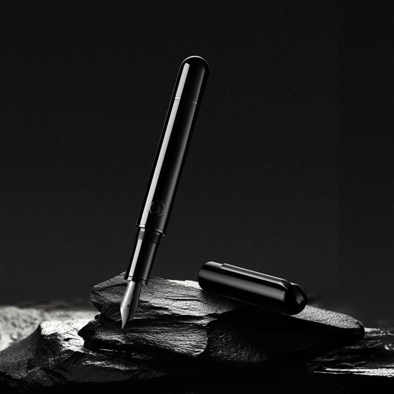 Nahvalur Nautilus Cephalopod BlackFountain Pen - Stilografica