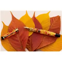 Aurora Caleidoscopio Luce Gialla Fountain Pen - Stilografica