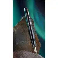 Maiora Everest Boreale Mega Piston Fountain Pen - Stilografica