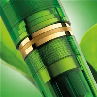 Pelikan 800 Green Demonstrator Fountain Pen - Stilografica