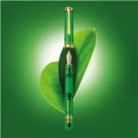 Pelikan 800 Green Demonstrator Fountain Pen - Stilografica