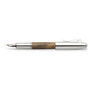 Graf von Faber-Castell Magnum