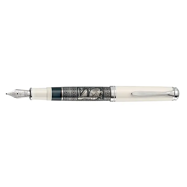 Pelikan Penna stilografica Pura P40, bordeaux, pennino M (medio), penna stilografica di alta qualità in confezione regalo, 822732