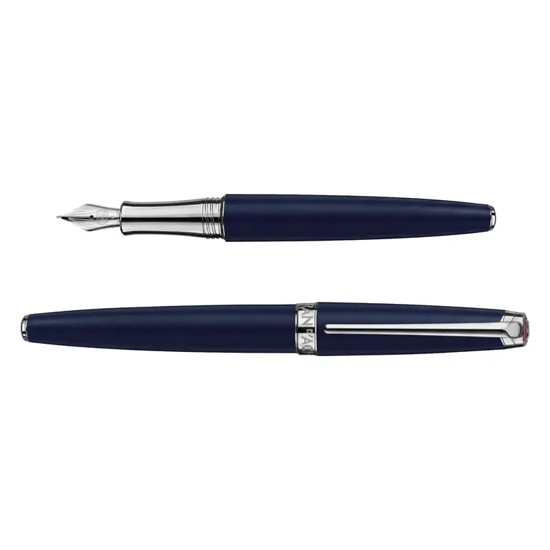 Caran d’Ache Léman Night Blue Lacquer  - Stilografica