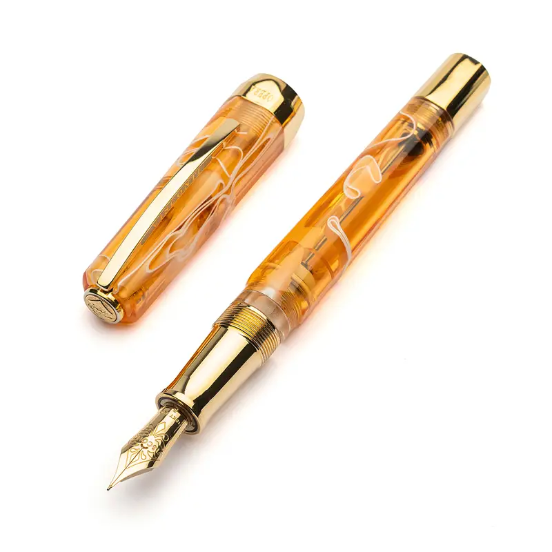 Visconti Opera Master Honey Cream Fountain Pen - Stilografica